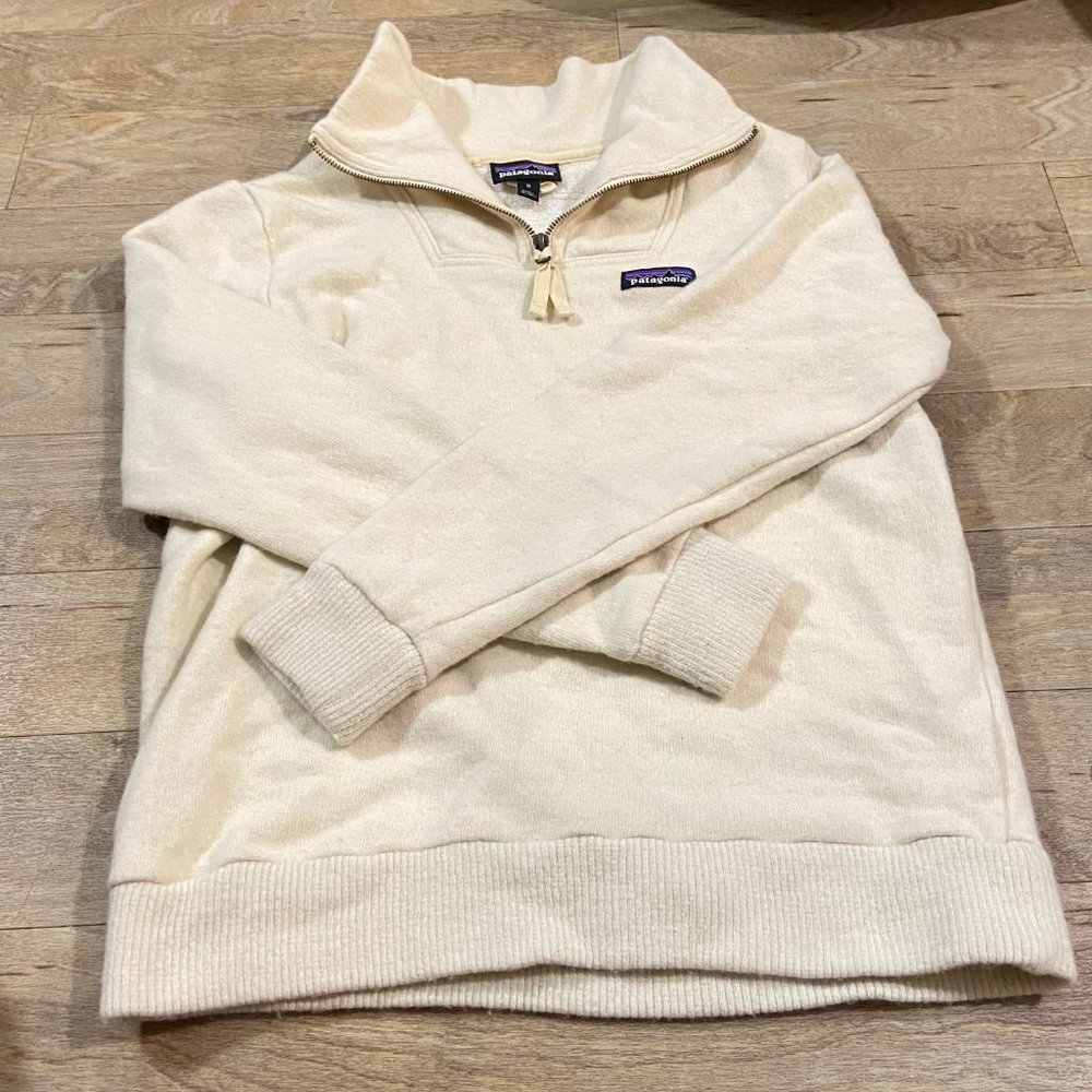 Patagonia Women's Woolie Fleece Pullover White